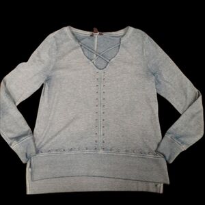 Rock & Republic sweatshirt cut out v-neck